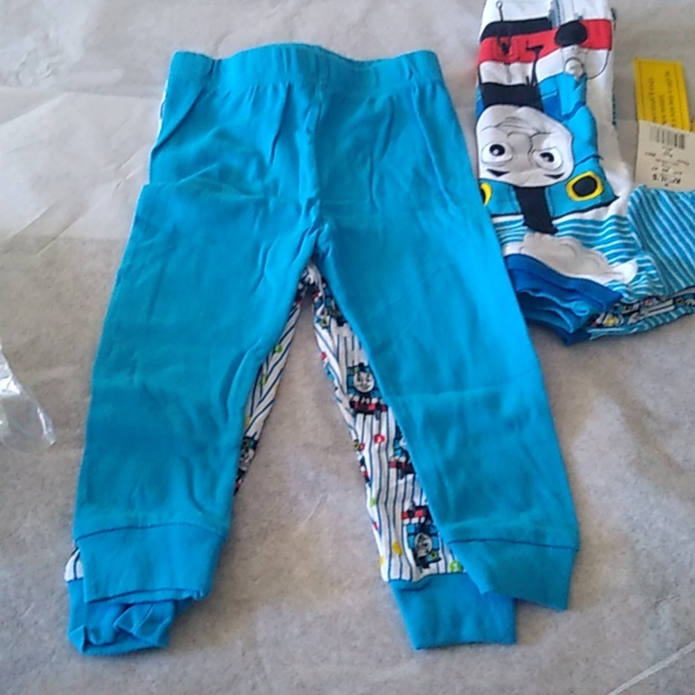 Thomas the Train 4 pc. Boys Pajamas Set, Size 2T - Picture 6 of 9